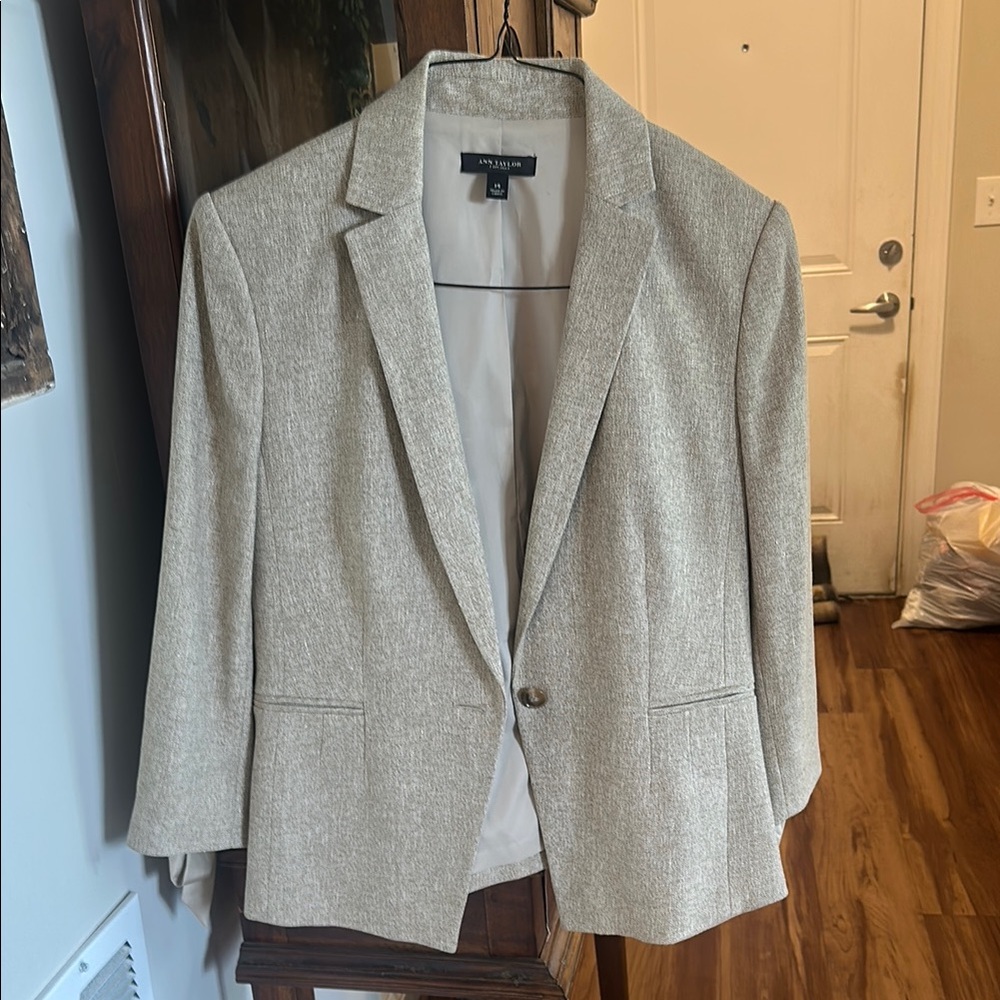 Ann Taylor Cream Blazer